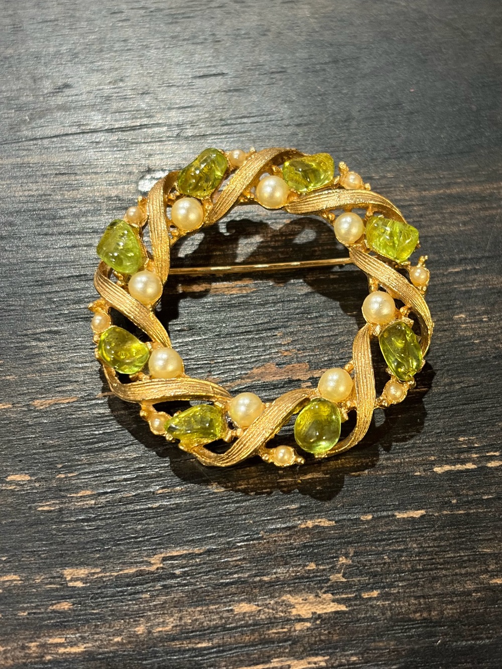 Pearl and Peridot Wreath Brooch
